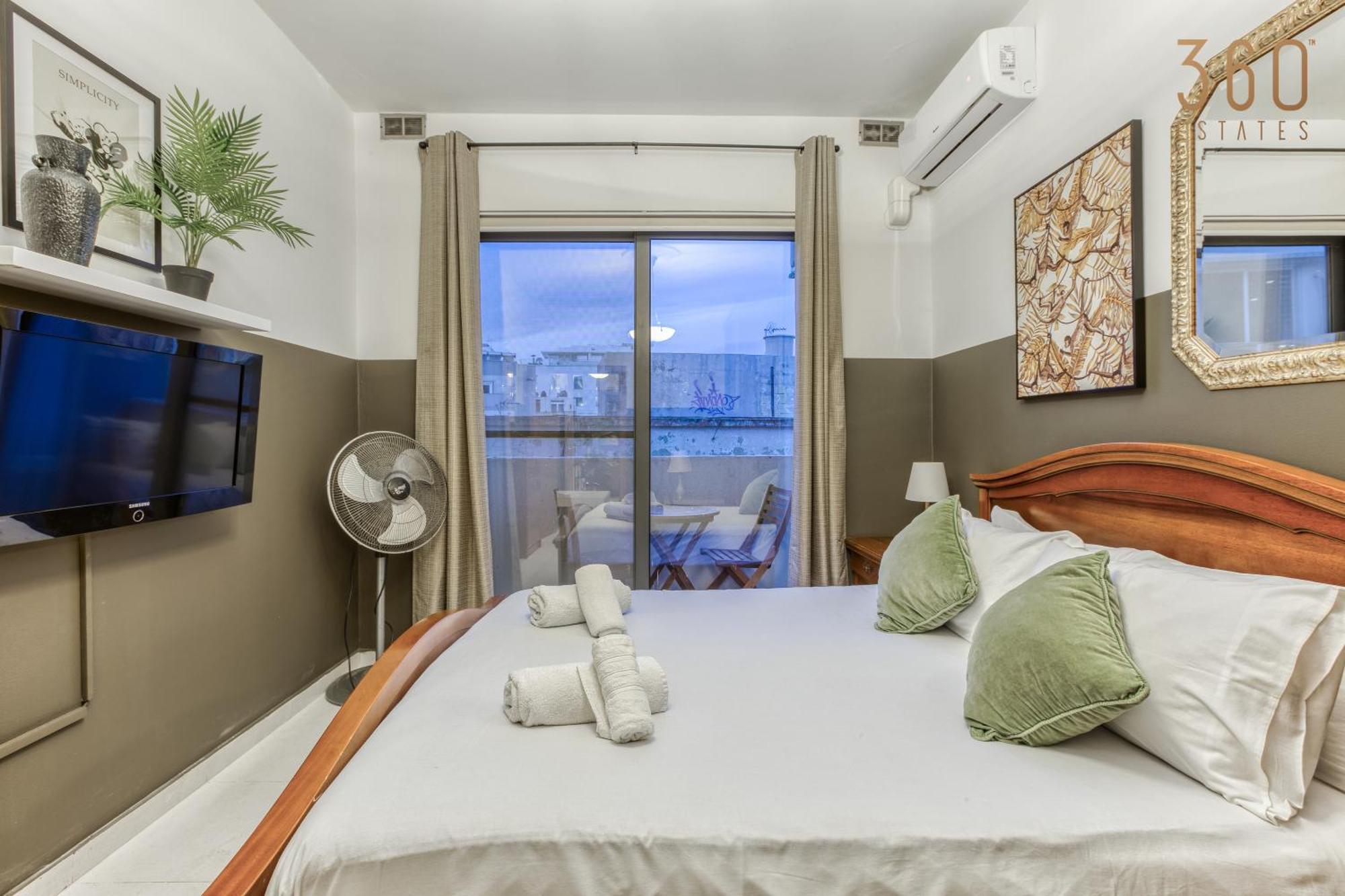 A Comfortable Apartment In The Heart Of Paceville Bt 360 Estates Saint Julian's Exterior photo